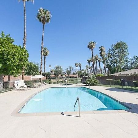 Private Country Club Condo On Awesome Golf Course! Palm Desert Exteriér fotografie